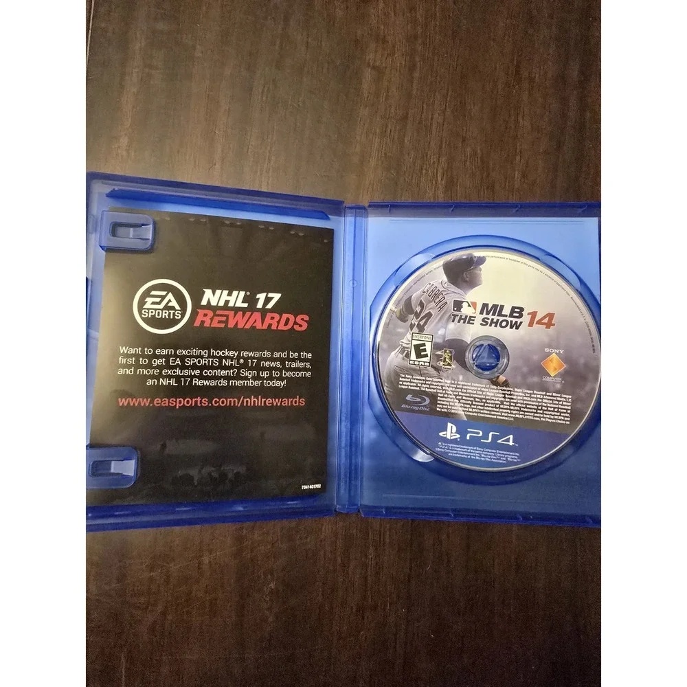 MLB 14: The Show (Sony PlayStation 4, 2014)‎